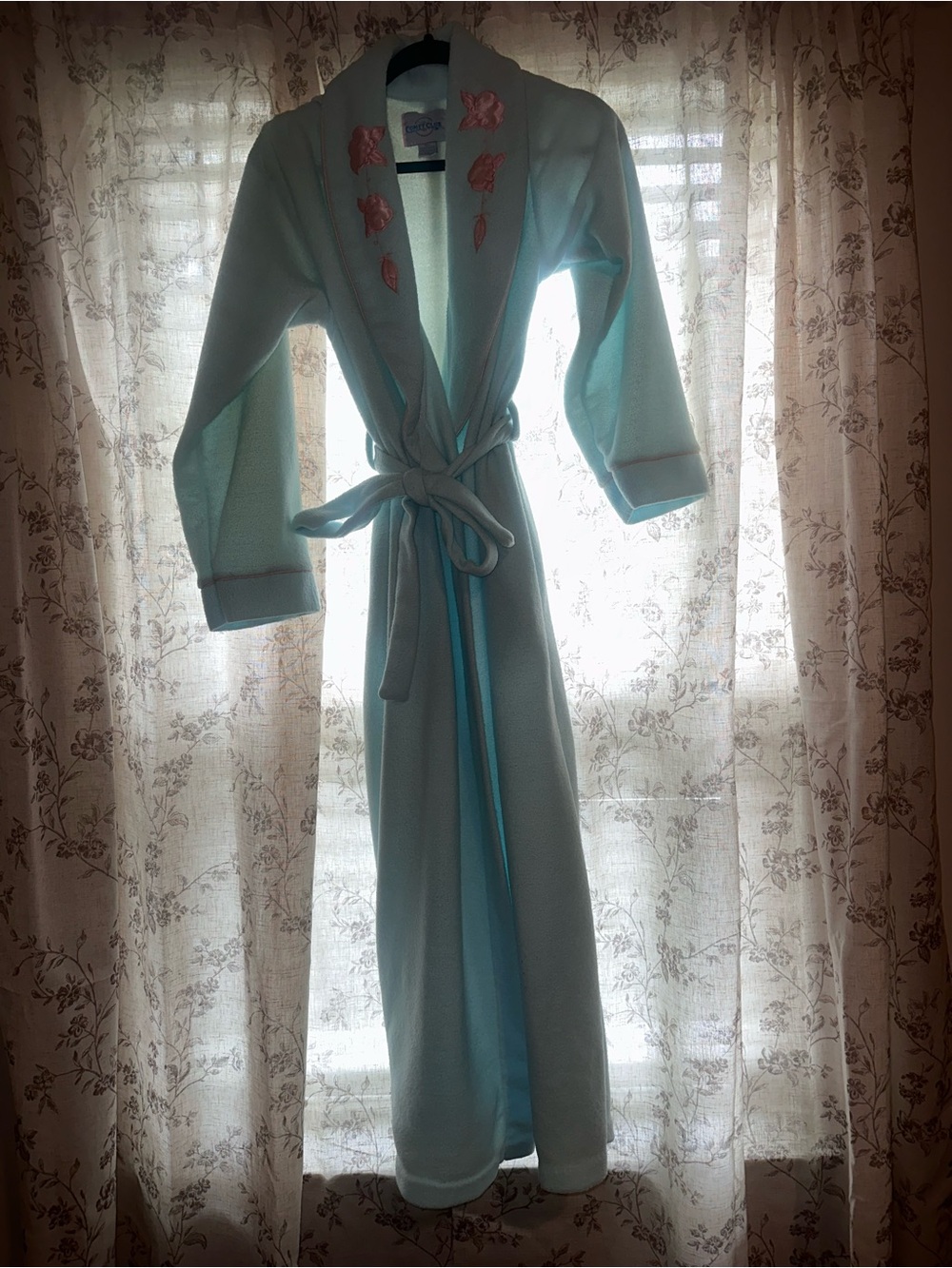 Vintage Comfy Club Robe